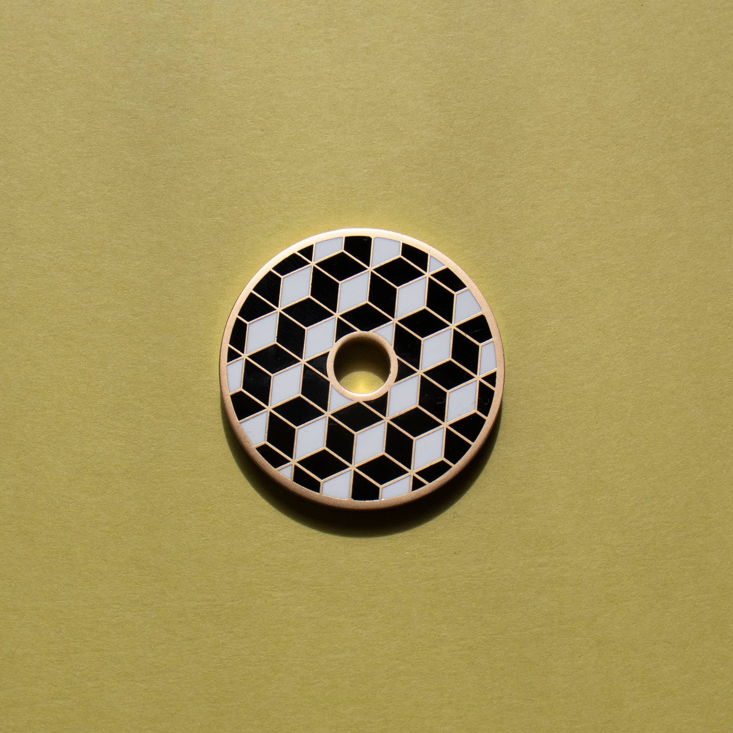 Stylish Enamel 45 Adaptor (Vinyl Accessory) - Image 5