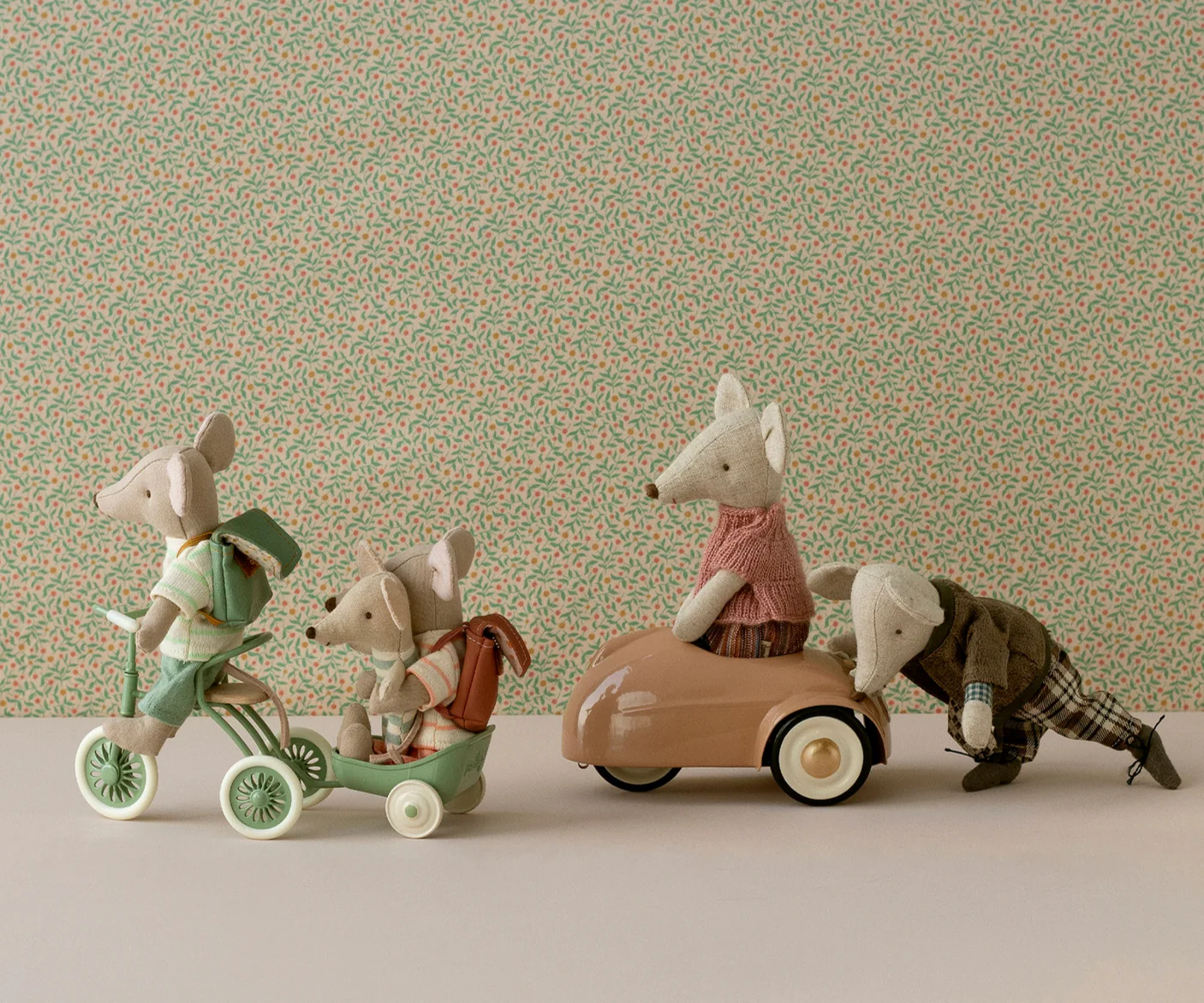 Tricycle Hanger for Mouse - green - Image 3