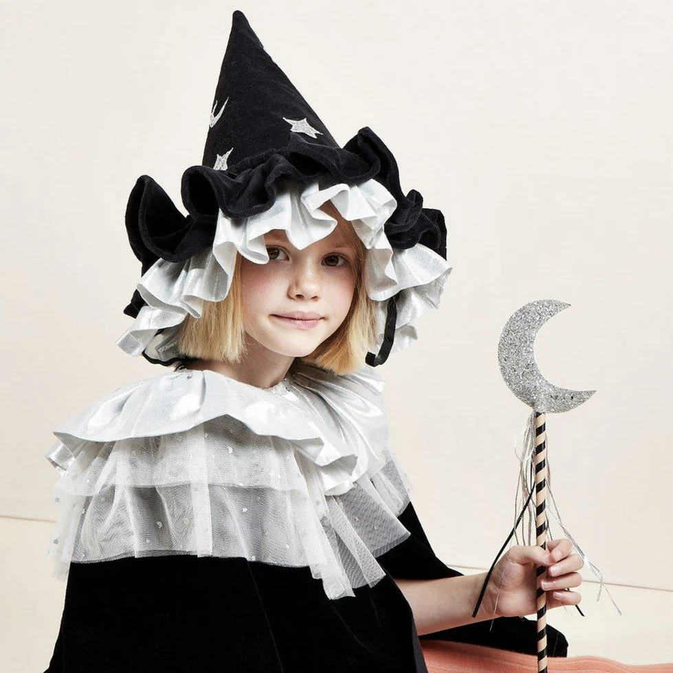 Witch/Wizard Cape Costume (cape and wand only) - Image 5
