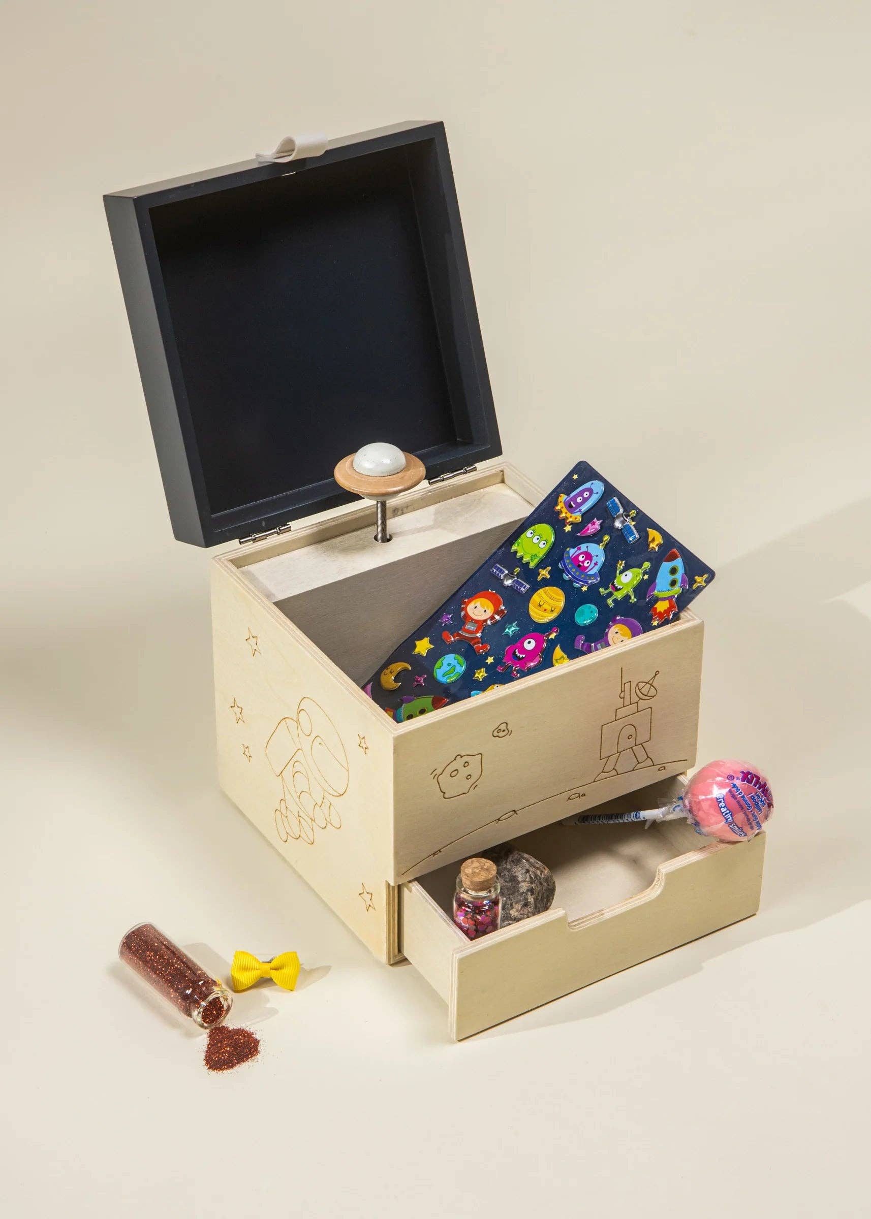 Wooden Musical Souvenir Box - Space - Image 5