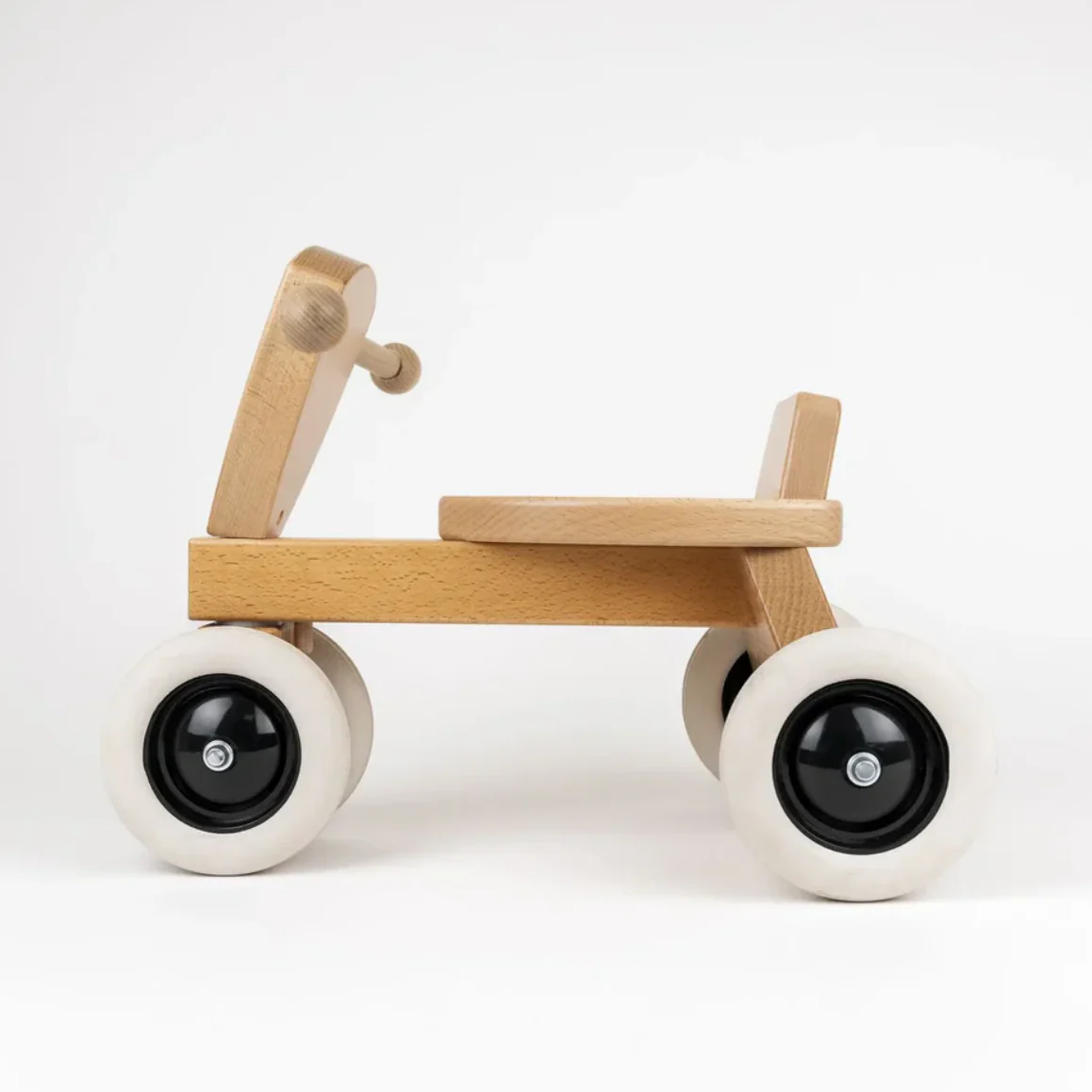 WOODEN SIT AND RIDE