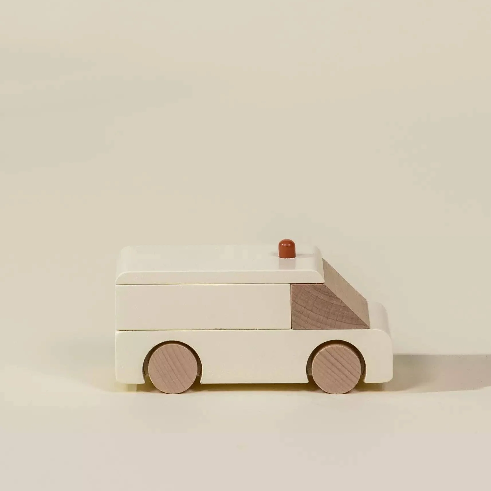 Wooden Vehicle - Ambulance - Image 2