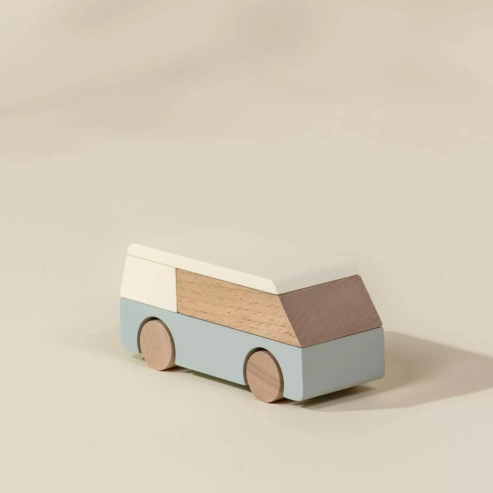 Wooden Vehicle - Camping Car - Image 3